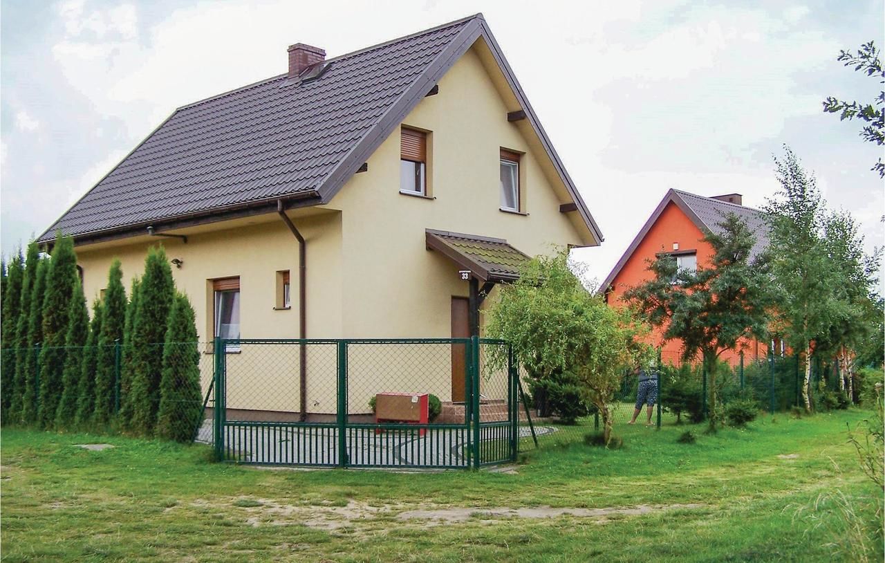 Дома для отпуска Two-Bedroom Holiday Home in Nowecin Nowecin