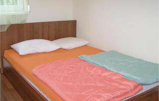 Дома для отпуска Two-Bedroom Holiday Home in Nowecin Nowecin Дом для отпуска с 2 спальнями-22